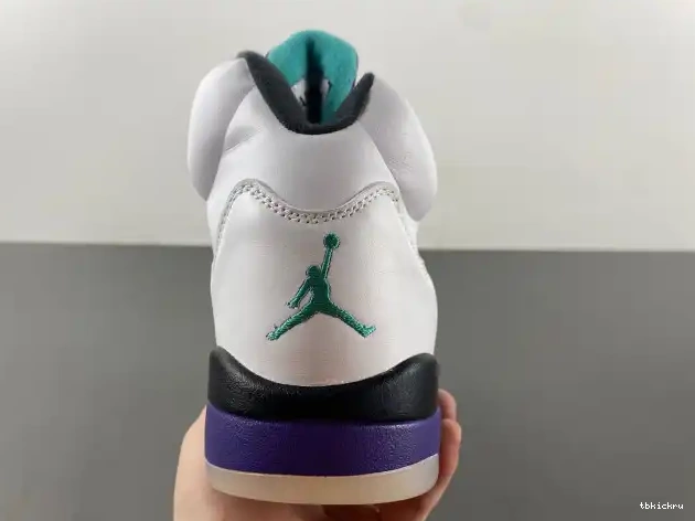 Cheap TBkick Air 5 Jordan Grape 136027-108 Retro (2013) 0607